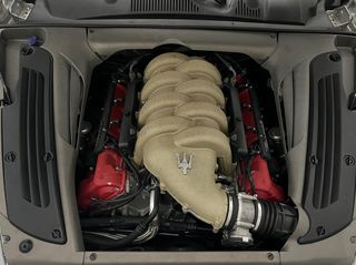 Maserati 4200 2002 GT-thumb-59