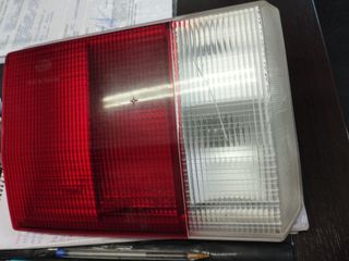 ΦΑΝΑΡΙ ΓΝΗΣΙΟ HELLA ΠΙΣΩ ΜΕΣΑ ΑΡΙΣΤΕΡΑ ΓΙΑ AUDI 80 MONT 86-91 ΓΝΗΣΙΟ