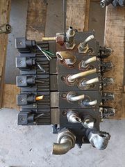 ΧΕΙΡΙΣΤΗΡΙΟ ΜΕ ΗΛΕΚΤΡΟΒΑΛΒΙΔΕΣ ΜΑΡΚΑΣ DANFOSS ΜΕ 5 ΦΕΤΕΣ, 6 ΦΕΤΕΣ, 7 ΦΕΤΕΣ-thumb-2