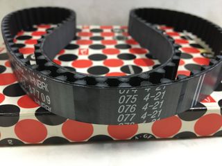 ΚΑΔΕΝΑ ΕΚΚΕΝΤΡΟΦΟΡΟΥ / Timing belt daihatsu S75 HIJET 1000/S88 ZEBRA 1000CC 13568-87709-000