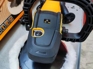 Ηλεκτρικός Αλοιφαδόρος - Στιλβωτής 1400W INGCO 600-3200 Στροφες-thumb-4
