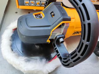 Ηλεκτρικός Αλοιφαδόρος - Στιλβωτής 1400W INGCO 600-3200 Στροφες-thumb-3