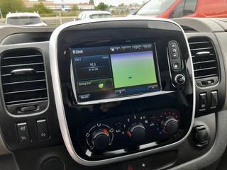 Κλούβα Renault 2019 145 PS EYRO6 KLIMA NAVI ..6TAXITO-thumb-4