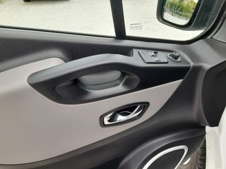 Κλούβα Renault 2019 145 PS EYRO6 KLIMA NAVI ..6TAXITO-thumb-31