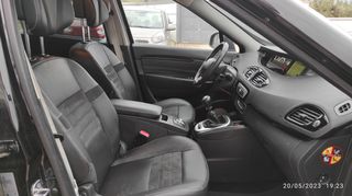 Renault Grand Scenic 2015 BOSSE"EDITION"130HP"-thumb-25
