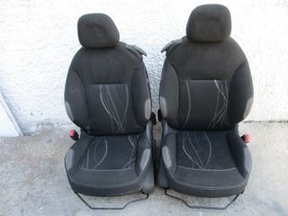 Εμπρός καθίσματα από Peugeot 208 δίπορτο (2013) | MAXAIRASautoparts