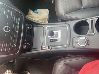 Mercedes-Benz CLA 45 AMG 2015-thumb-7