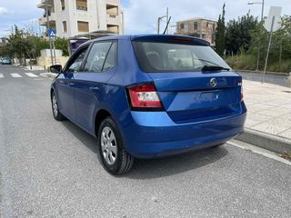 Skoda Fabia 2017 TDI 90hp Active 1.4-thumb-3