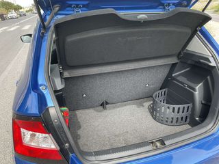 Skoda Fabia 2017 TDI 90hp Active 1.4-thumb-4