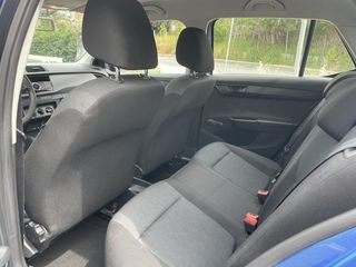 Skoda Fabia 2017 TDI 90hp Active 1.4-thumb-5