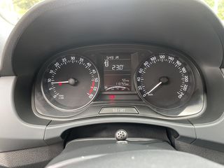 Skoda Fabia 2017 TDI 90hp Active 1.4-thumb-7
