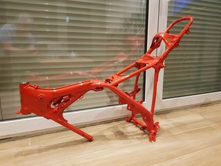 HONDA XR 200 ΣΚΕΛΕΤΟΣ ΣΕΛΑ ΕΚΚΕΝΤΡΟΦΟΡΟΣ ΚΑΡΜΠΥΡΑΤΕΡ ΚΑΙ ΔΙΑΦΟΡΑ ΑΝΤΑΛΑΚΤΙΚΑ