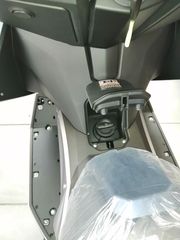 Thrust Defender 125 2026-thumb-8