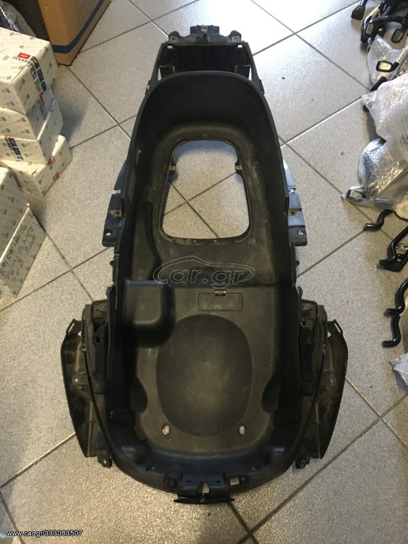 ΚΟΥΒΑΣ ΣΕΛΑΣ PIAGGIO X10