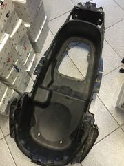 ΚΟΥΒΑΣ ΣΕΛΑΣ PIAGGIO X10-thumb-3
