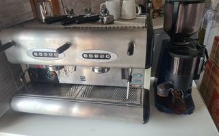 Espresso automatic μηχανή με μύλο San marco 85E αυτοματη 2group