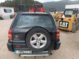 Toyota RAV 4 2005-thumb-2