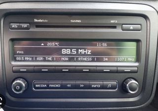 RADIO-CD SKODA FABIA