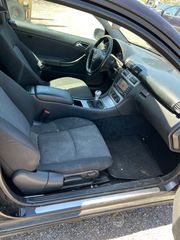 Mercedes C220 CDI ΟΛΟΚΛΗΡΟ ΓΙΑ ΑΝΤΑΛΛΑΚΤΙΚΑ-thumb-6