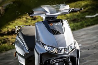 Yadea Electric Scooter 2026 T9-thumb-17
