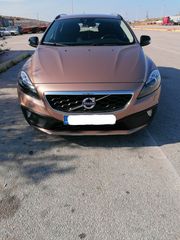 Volvo V40 Cross Country '15