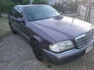 Mercedes-Benz C 200 1997-thumb-2