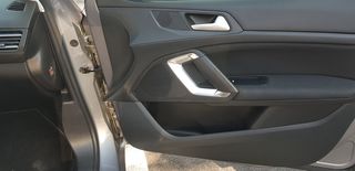 Peugeot 308 2017-thumb-22