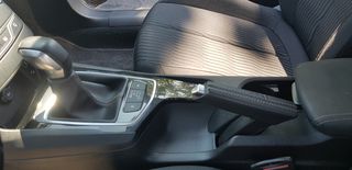 Peugeot 308 2017-thumb-18