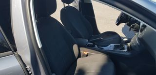 Peugeot 308 2017-thumb-16