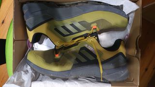 Adidas terrex Swift R3 GoreTex-thumb-1