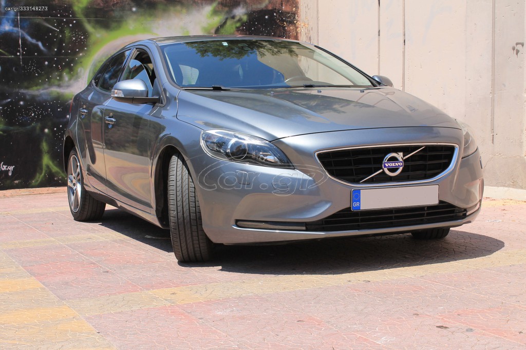 Car.gr - Volvo V40 '15 Livstyl