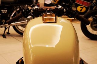 Suzuki GS 750 1977 D-thumb-8