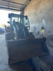 Εκσκαφέας-Φορτωτής Volvo 2010 BL61 PLUS-thumb-4