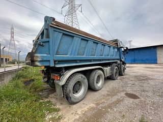 Ανατροπή Iveco 2010-thumb-4