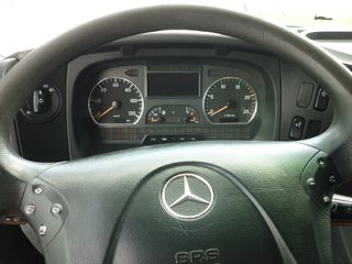 Ψυγείο Mercedes-Benz 2011 Axor-thumb-9