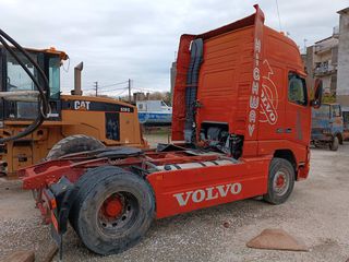 Volvo 1998-thumb-1