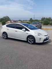 Toyota Prius '13 Το μοναδικό PLUG IN