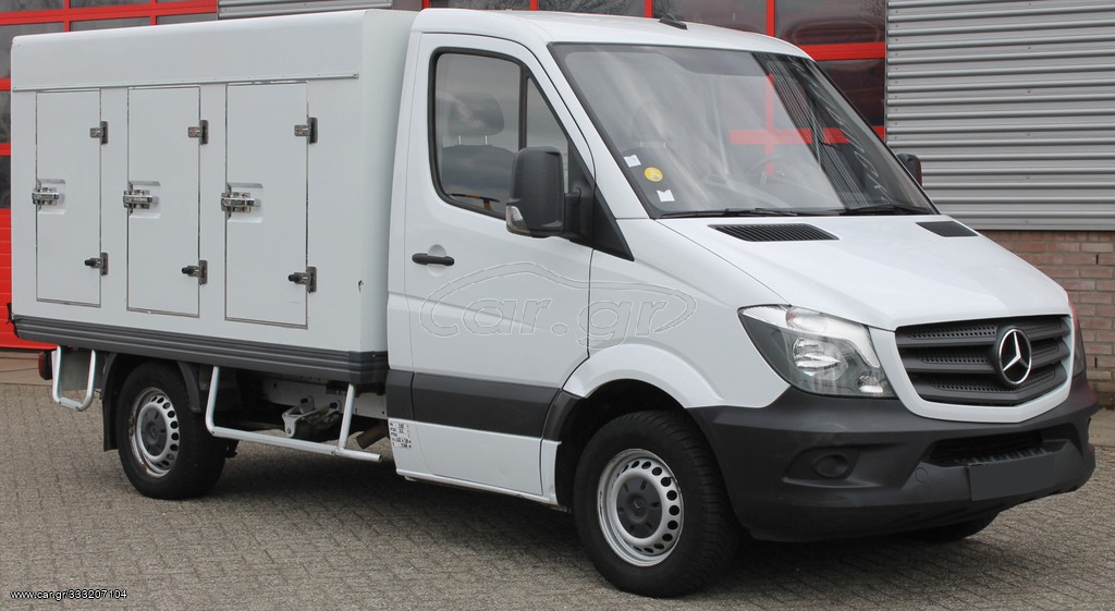 Ψυγείο Mercedes-Benz 2015 310 311 313 