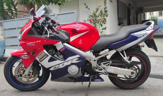 Honda CBR 600 F '02