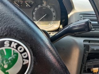 ΔΙΑΚΟΠΤΗΣ ΦΩΤΩΝ-ΦΛΑΣ SKODA OCTAVIA 4 '04 1900cc