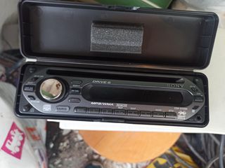 SONY CDX-GT200 DRIVE-S CD CAR STEREO 