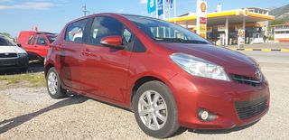 Toyota Yaris 2013-thumb-1