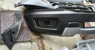 Ford ranger raptor 2021-thumb-3