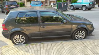 Volkswagen Golf '03  1.4 Pacific