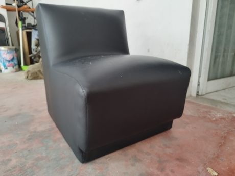 Πολυθρόνα μαύρη ECOleather (δερματίνη)