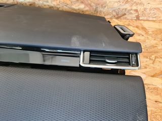 RANGE ROVER VELAR ΑΕΡΑΓΩΓΟΙ ΤΑΜΠΛΟ-thumb-2