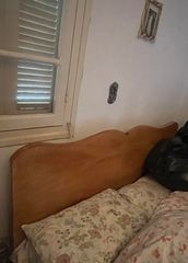 Αρχοντικό νεοκλασσικό κρεβάτι από ξύλο καρυδιάς με στρώμα