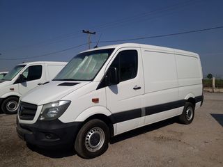 Mercedes-Benz '16 sprinter