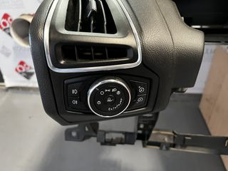 ΔΙΑΚΟΠΤΗΣ ΦΩΤΩΝ FORD FOCUS 2011-2018 