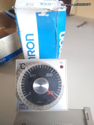 OMRON E5C2